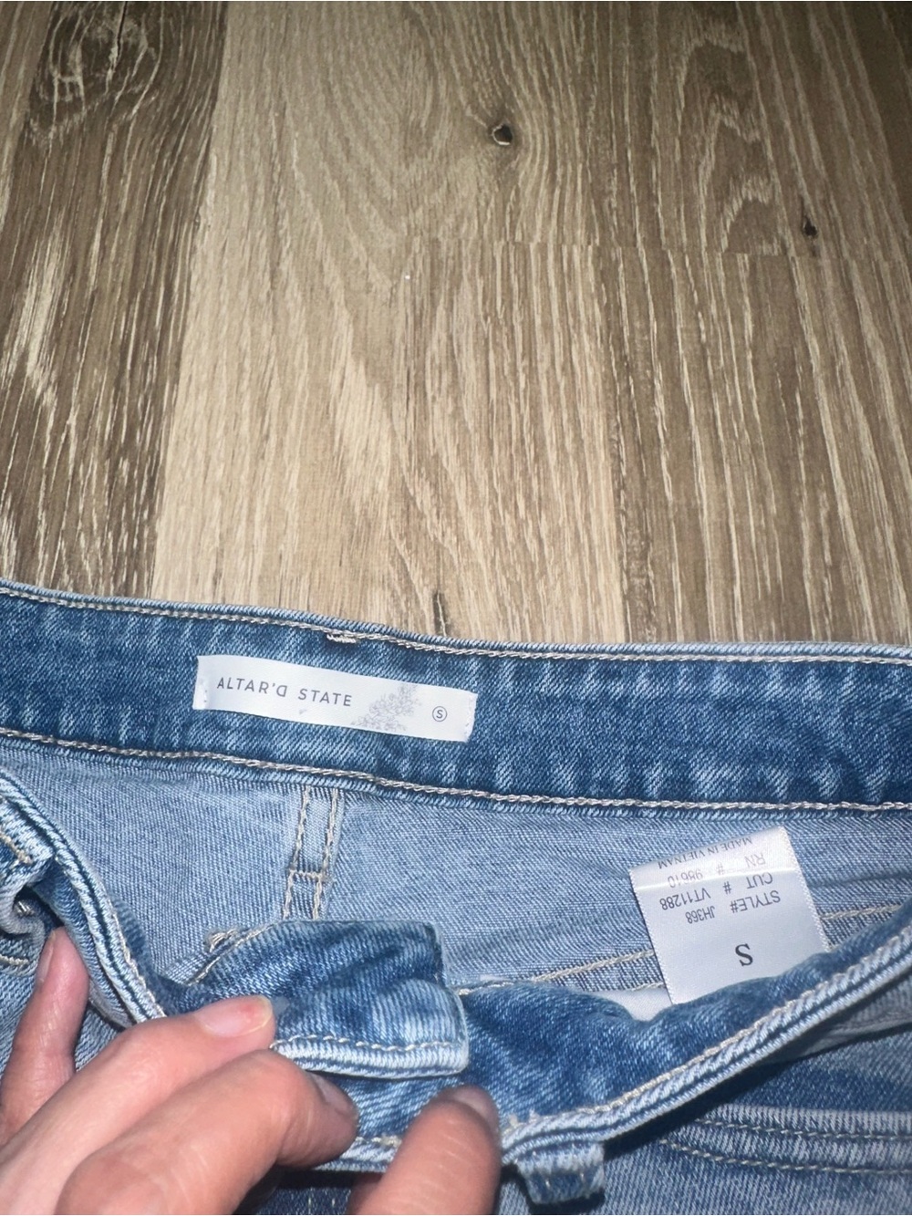 Altard State Denim Jeans Shorts Small - Picture 4 of 6